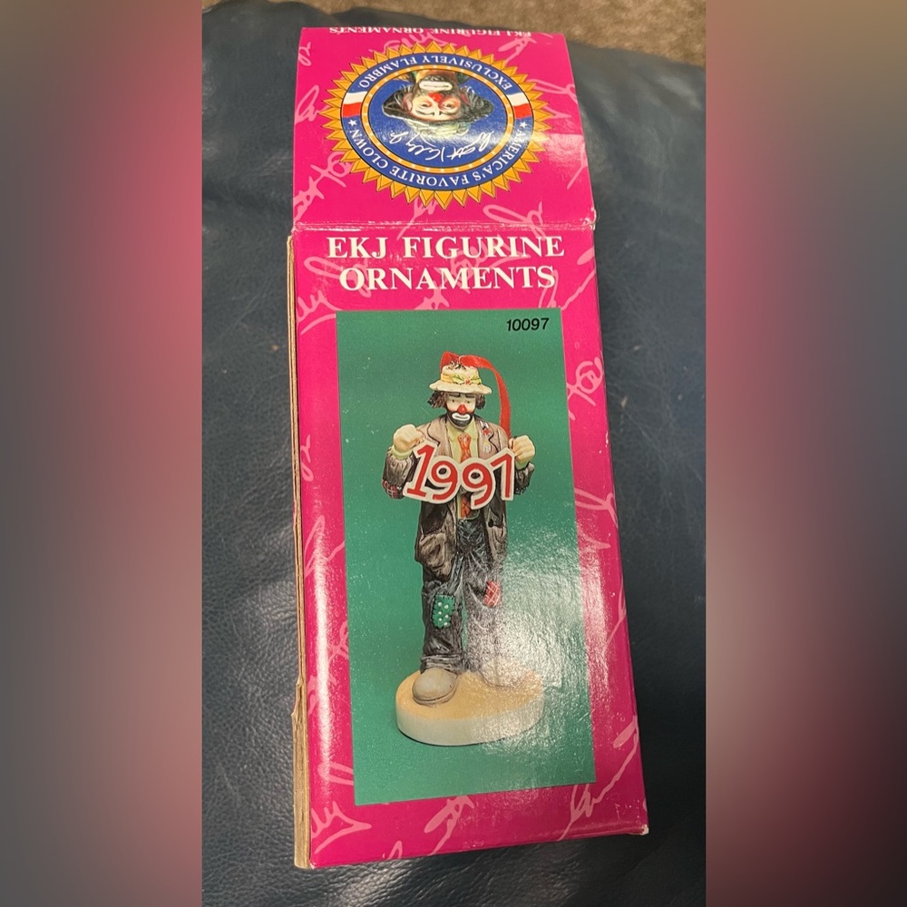 SIGNED Emmett Kelly Jr 1997 Figurine Ornament
